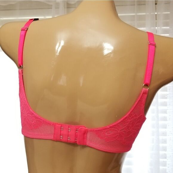32DD Victoria's Secret Pink Lined Bra - Picture 4 of 7
